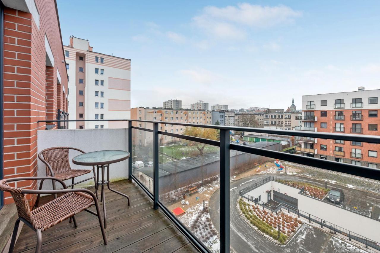 City Center Nowa Grobla Apartments & Parking By Downtown Apartments Gdansk Bagian luar foto