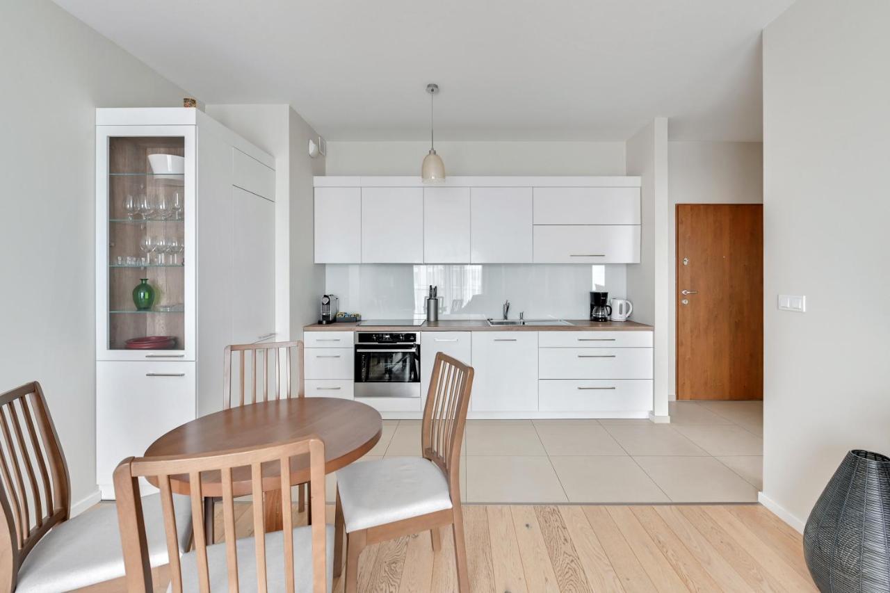 City Center Nowa Grobla Apartments & Parking By Downtown Apartments Gdansk Bagian luar foto